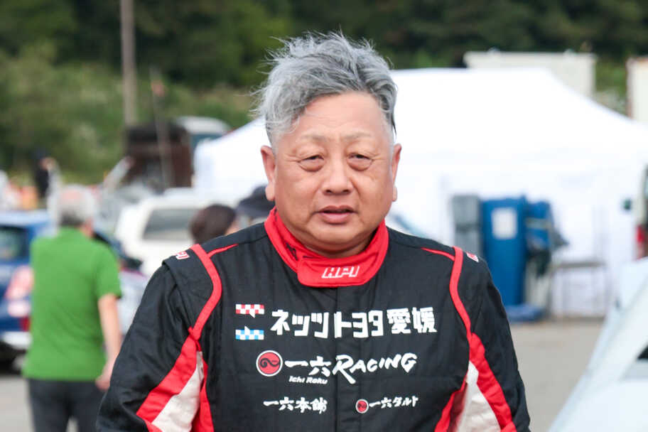 一六RACING ラリーチーム ドライバー 川本さん コドライバー 正岡さん（2025恐竜勝山）
