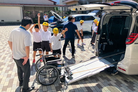 2025.09.22周布小学校（車いす乗車体験）出前授業