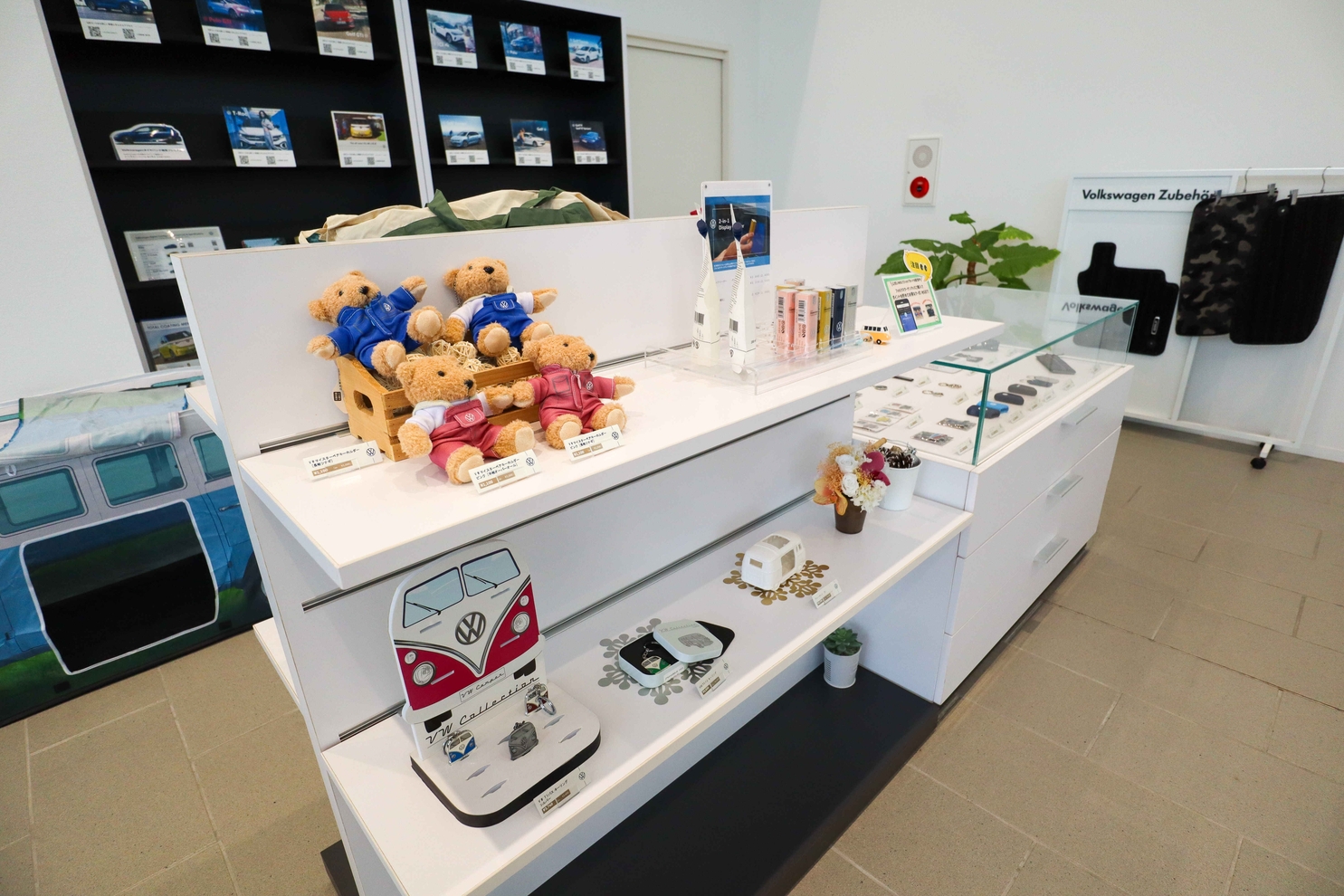 VW松山インター　店舗写真