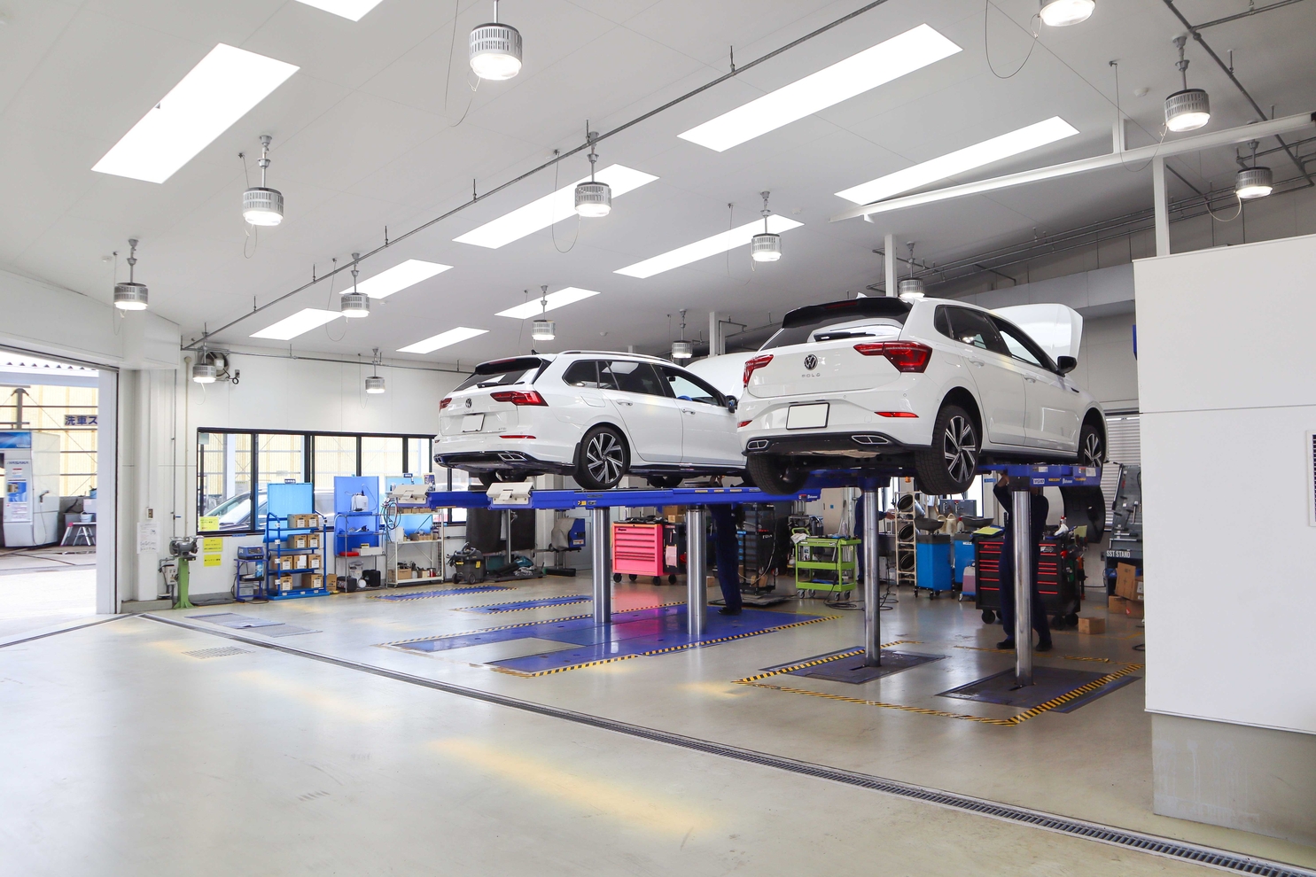VW新居浜インター　店舗写真（工場）