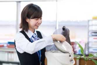 スタッフ
