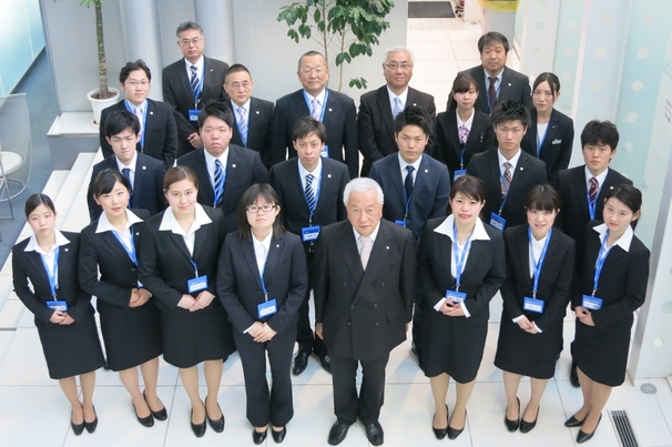 入社式